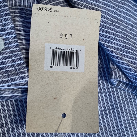 Levis Button-down - Picture 2 of 3